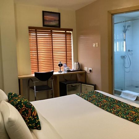 Adis Hotels Ibadan Esterno foto
