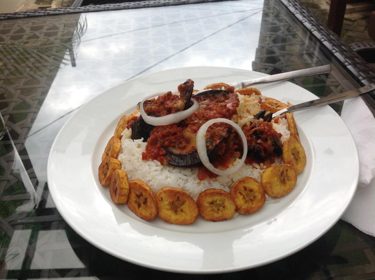 Adis Hotels Ibadan Esterno foto