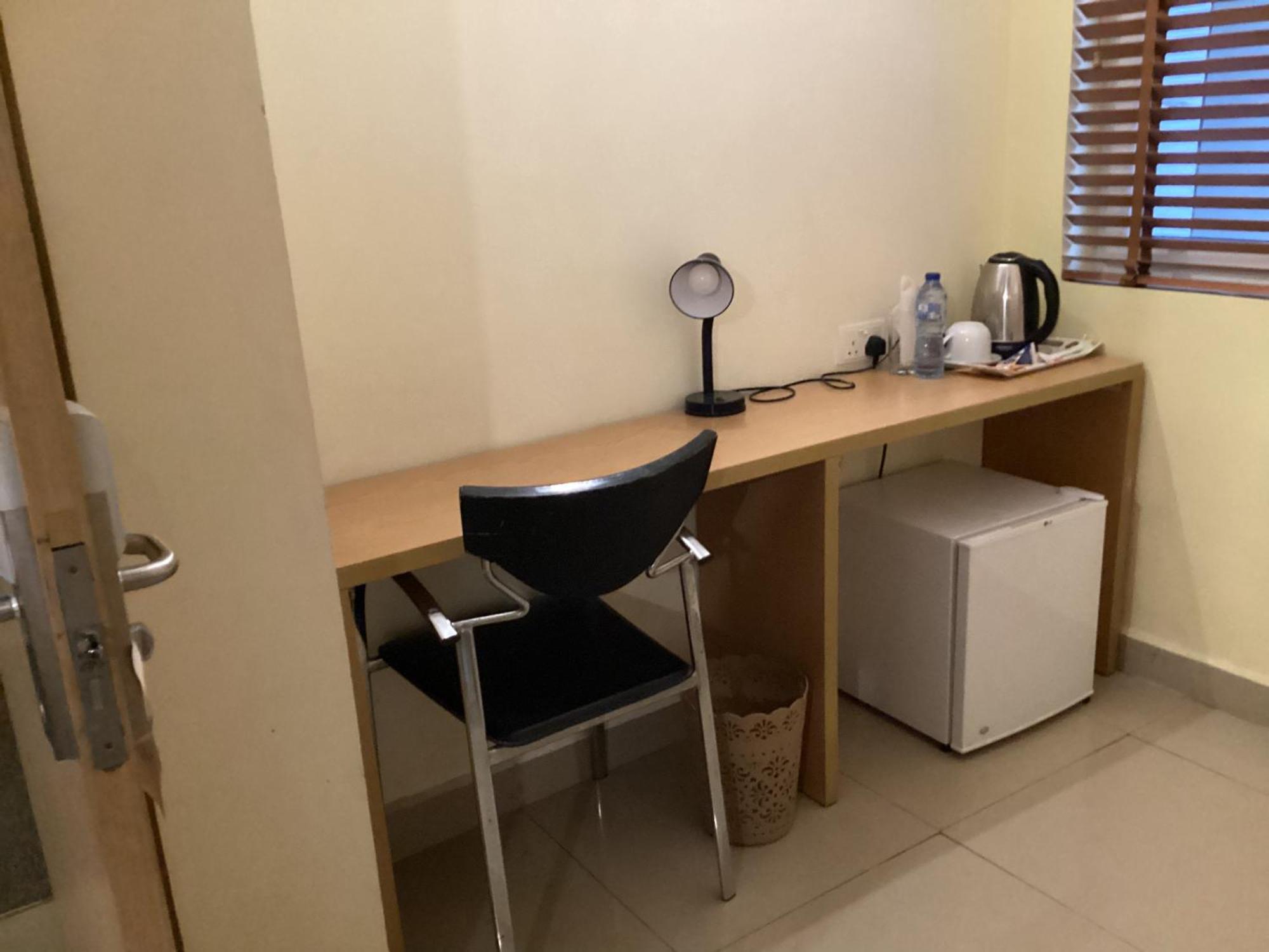 Adis Hotels Ibadan Esterno foto