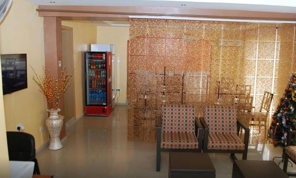 Adis Hotels Ibadan Esterno foto